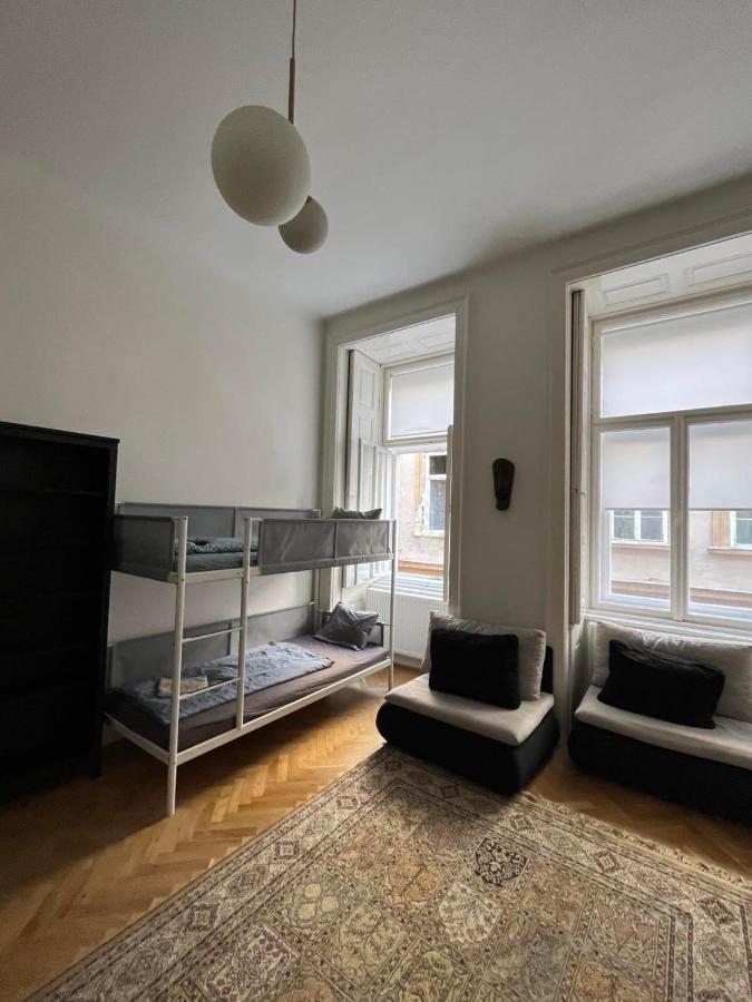 Love, Peace & Easy Living Apartment Budapest Esterno foto